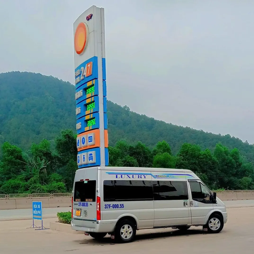 Thuê xe 16 chỗ phường Tây Hiếu đi du lịch